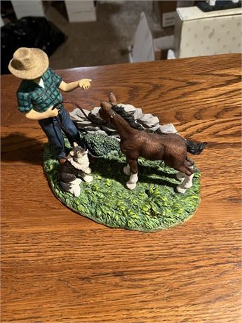 " Scottish Farmer" - Figurine Anheuser-Busch Clydesdale Collection