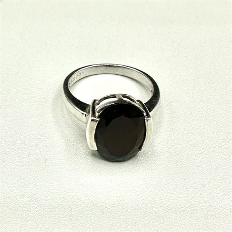 Sterling 925 Black Stone Contemporary Ring