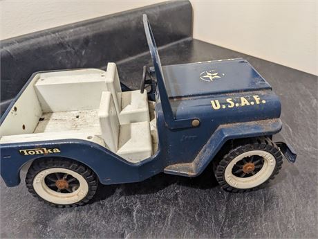 Vintage TONKA USAF Metal Jeep Truck