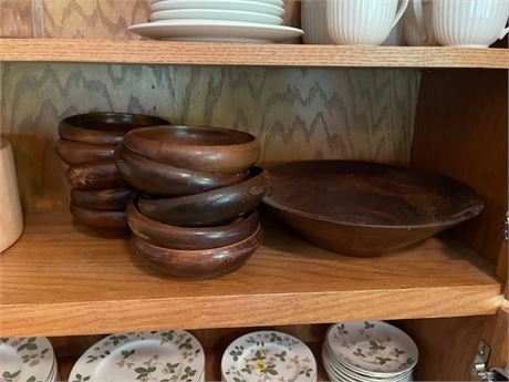 Vintage Wooden Midcentury Bowls