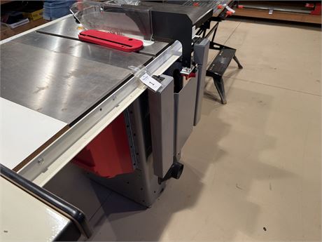 Great Finds Online Auctions - Craftsman Professional Table Saw