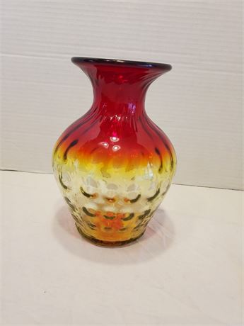 Great Finds Online Auctions - Vintage Amberina Glass Vase