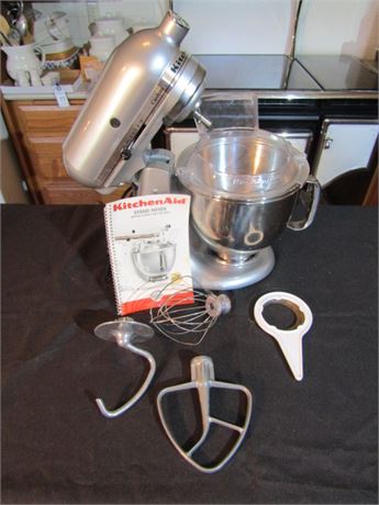 KitchenAid Stand Mixer With Accessories