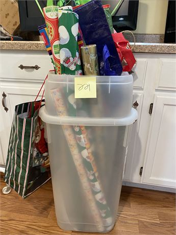 Rubbermaid Wrap-N-Craft Storage Container and Gift Wrap