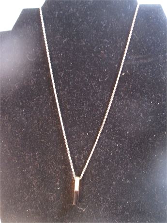 Vintage 16"  Fancy Faux Gold w/ thin Onyx Star Pendant Fine Quality Necklace
