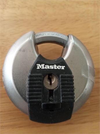 Master Lock with Key