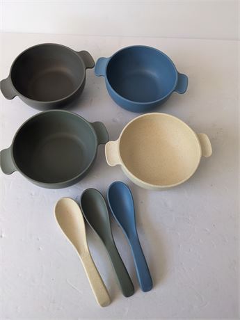 Unbreakable Wheat Straw Bowls & Spoons