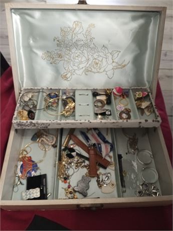 Large Jewelry Box Mix jewelry