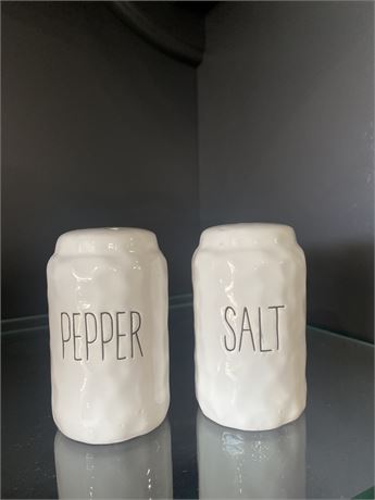 White Ceramic "Pepper & Salt" Shakers