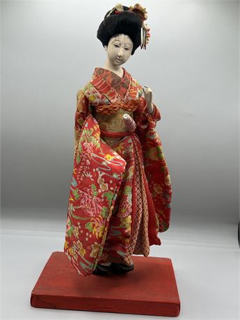 Vintage Japanese Geisha Woman 14" Doll