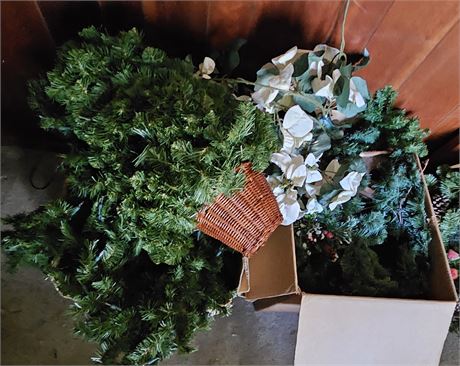 Christmas Garlands and Decoration Lot
