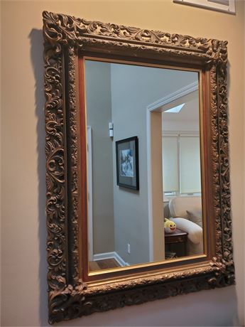 Great Finds Online Auctions - Vintage Turner Wall Accessories Mirror