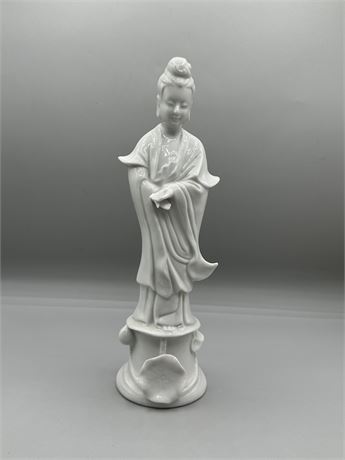 Vintage Japanese Geisha Woman Figurine