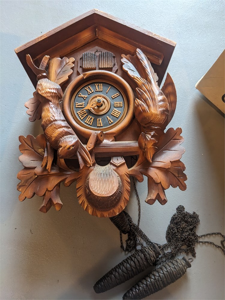 Great Finds Online Auctions - Vintage German Cuckoo Clock