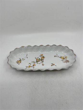 Porcelain Yellow-Fowered Oval Dish