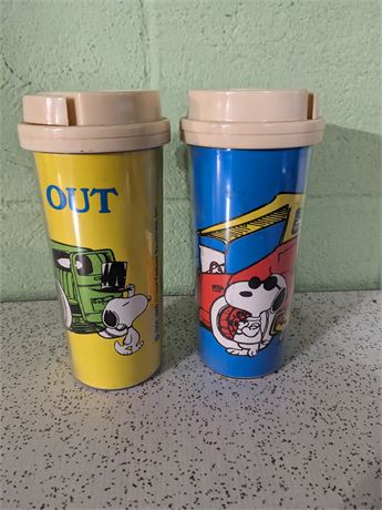 2 Snoopy Coffee Cups