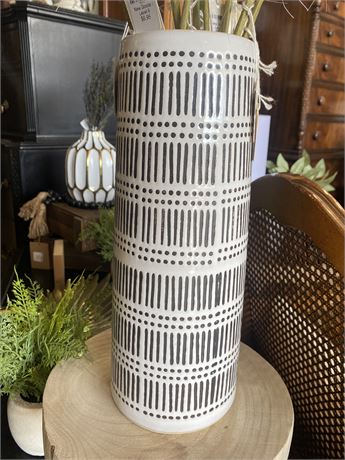 White Decorative Ceramic Vase