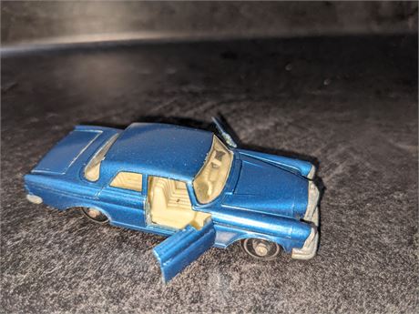 Vintage Matchbox Lesney Mercedes 500 SE Car