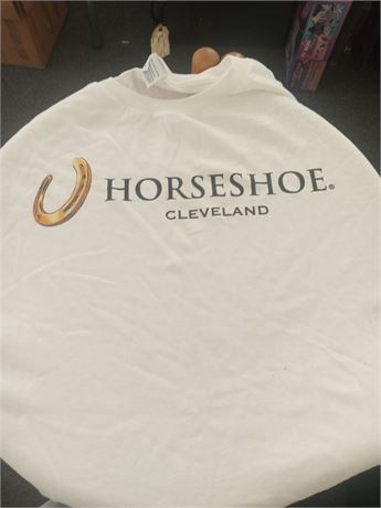 Men's 2XL horseshoe Cleveland Long Sleeve T-shirt