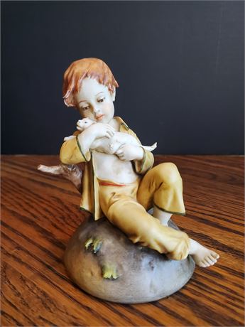 Vintage "House of Goebel" Italy Porcelain Figurine
