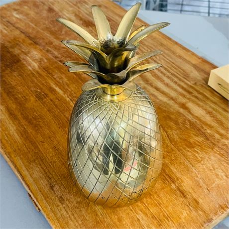 Decorative Brass Pineapple Candleholder