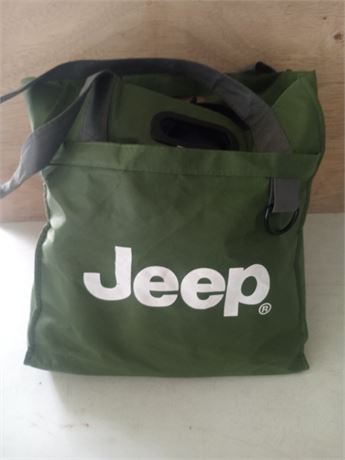 Cloth Jeep Hand Carry Bg Full of Bags