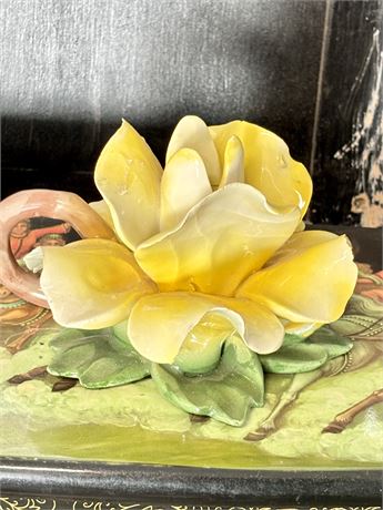Large Capodimonte Vintage Yellow Cabbage Rose