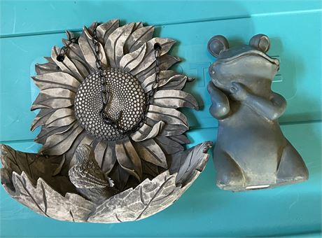 Resin sunflower and frog