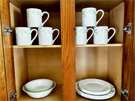 Corelle Coordinates Set Of 24 Plates Bowls Mugs in Green Herb Vine Pattern