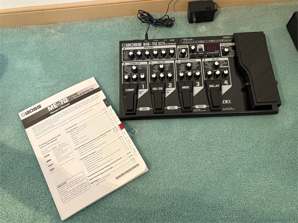 Great Finds Online Auctions - BOSS ME-70 Guitar Multiple Effects