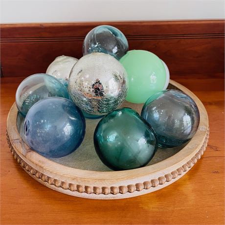 Decorative Hand Blown Glass Bowls in Carved wood Platter