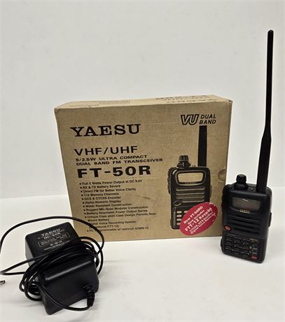 Yaesu VHF/UHF 5/2.5W Ultra Compact Dual band FM Transceiver