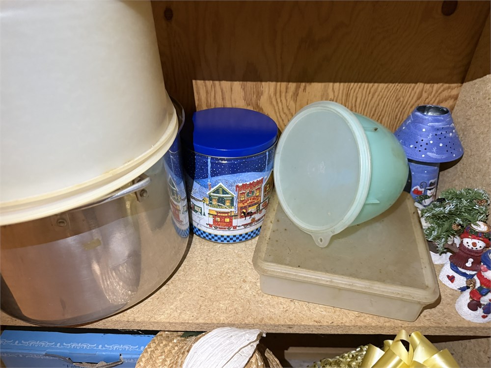 High End Tupperware Great Finds Online Auctions - Vintage Kitchenware and Easter Holiday ...