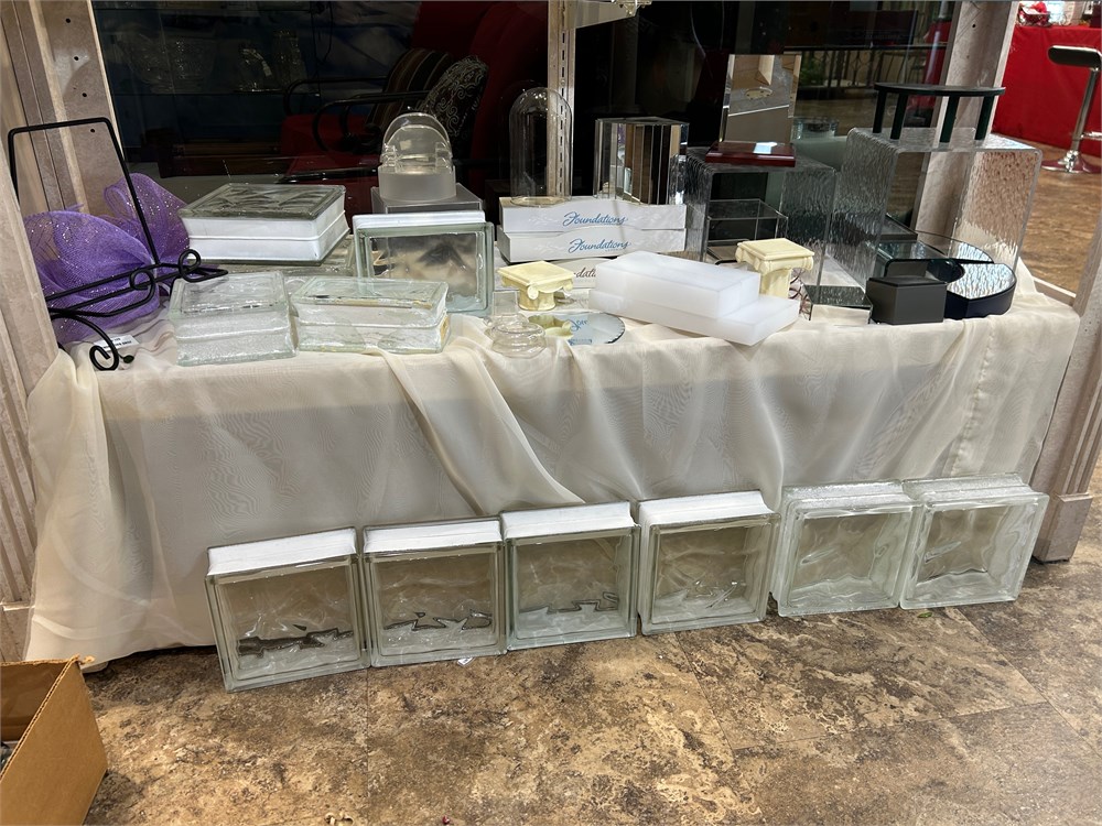 Great Finds Online Auctions - Display Essentials: Glass Blocks, Risers ...